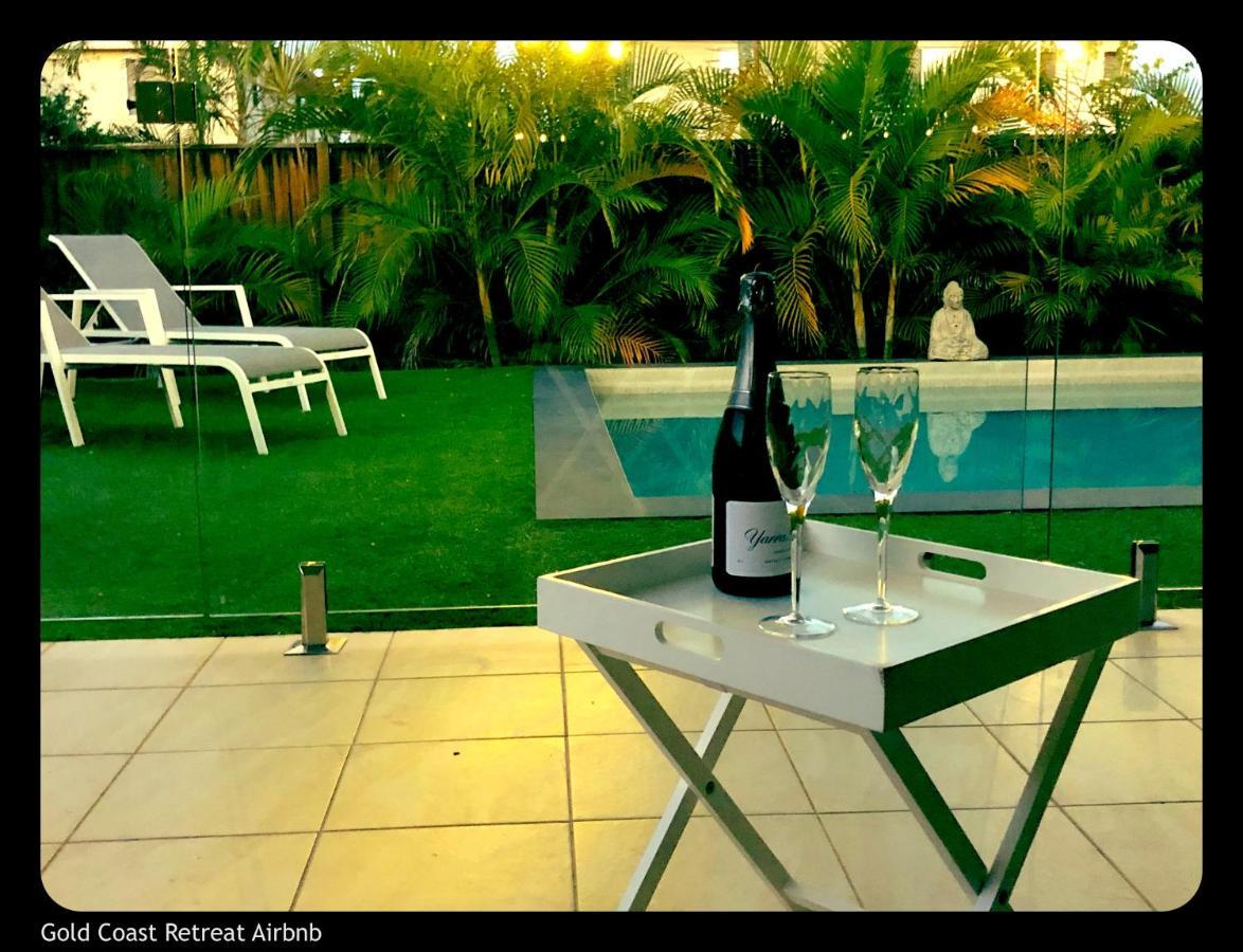 Beach Escape Magnesium Pool Dog Happy Gc Airport Apartment Гоулд Коуст Екстериор снимка